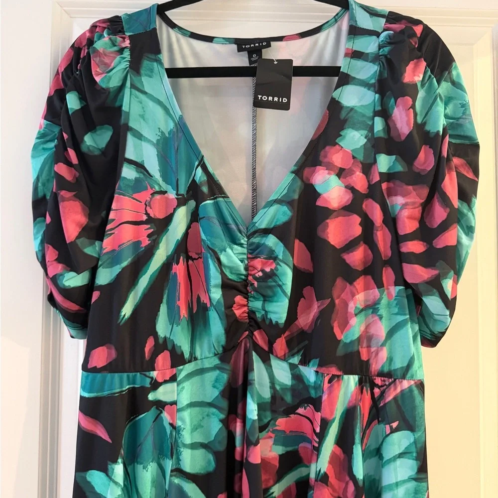 Torrid Black and Teal Floral Midi Dress - Picture 3 of 8